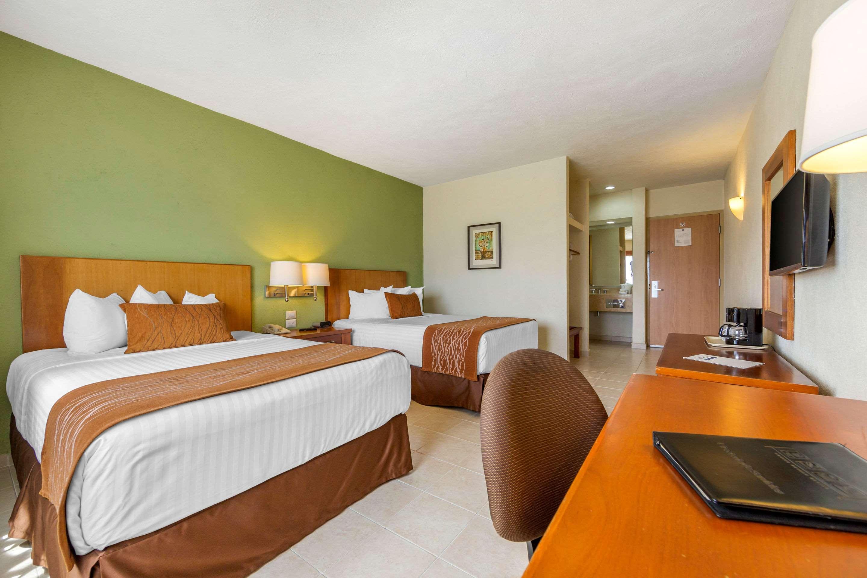 Comfort Inn Puerto Vallarta Kültér fotó