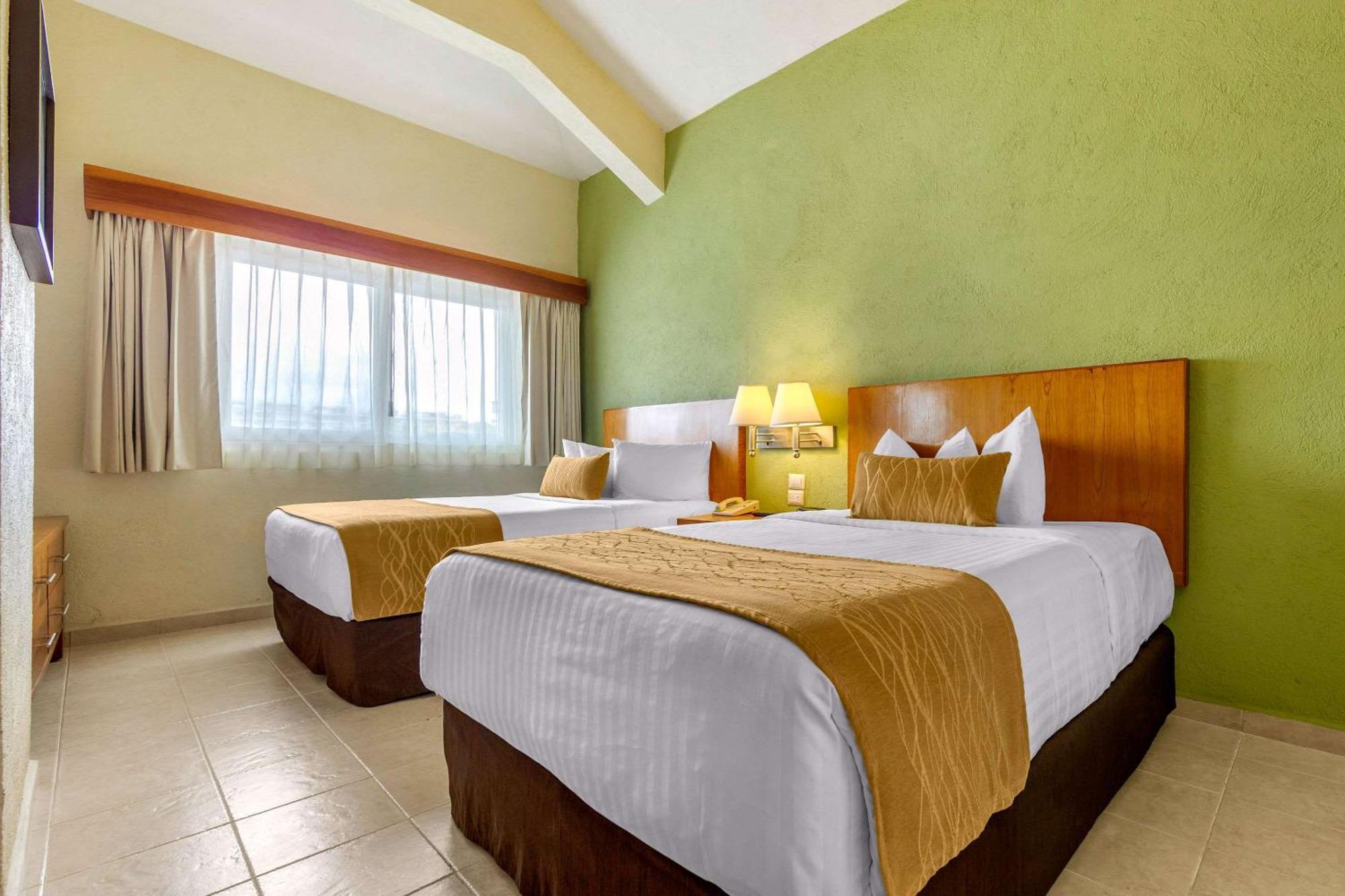 Comfort Inn Puerto Vallarta Kültér fotó