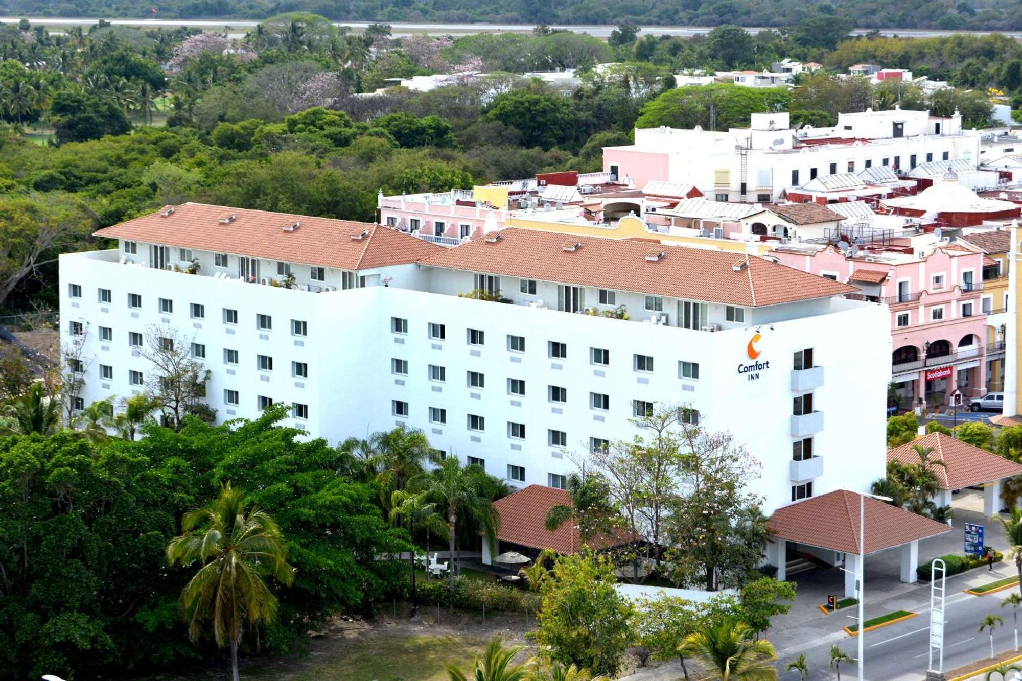 Comfort Inn Puerto Vallarta Kültér fotó